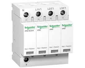 Schneider Electric overspændingsafleder A9 iPRD 8 3PN 350V med fire moduler mærket N, L1, L2, L3 og 'Red = Replace' indikator.