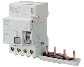 Siemens 4-polet RC-enhed 5SM2, 40A, 30mA, 400V type AC med testknap og kobberterminaler til automatsikringer.