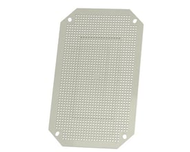 Fibox NEO MPI3222 montageplade i kunststof, 320x220mm, med et mønster af små firkantede huller over hele overfladen.