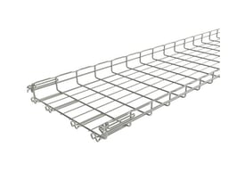 Detaljeret vinkel af Legrand gitterbakke FC 54/400-R, visende Fasclic+ samlingssystem og sikkerhedskant i rustfrit stål.