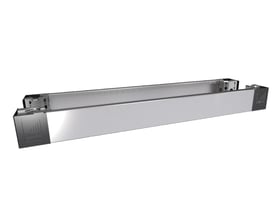 En Rittal Sokkelement VX for og bag, 1000x100 mm, fremstillet af rustfrit stål med synlige konstruktionsdetaljer i hjørnerne.