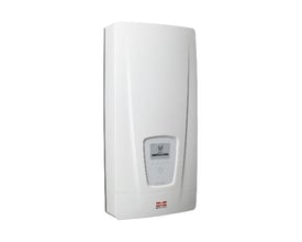 Væghængt Metromini 18 Next gennemstrømningsvandvarmer fra Metro Therm i hvid plast med digitalt display.