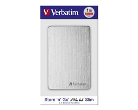 Verbatim Store ’n’ Go ALU slim ekstern harddisk på 1 TB i sølv ses på emballagen med angivelse af USB 3.2 Gen 1.