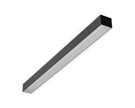 Sort SpectrumLED kontorlampe på 60 cm med langstrakt lysflade og enkel, firkantet form.