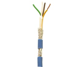 Multikabel LIYCY/EB-O 2x0,75 med fire indre ledere i farverne grøn, hvid, brun og gul, med skærm og blå yderkappe.