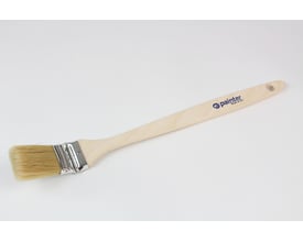 Roliba radiatorpensel med en vinklet form og 36x8mm børstehoved i en blanding af hår for præcis maling.