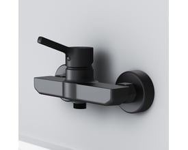 AM.PM X-Joy S brusebatteri i mat sort messing med 1-grebs betjening og 150 mm centerafstand på en lys grå baggrund.