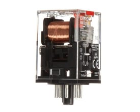 Omron MKS2PI AC230 BY relæ, 8-polet DPDT, 10A, med mekanisk indikator og testknap, isoleret med klar plast.