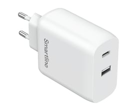 Smartline hvid væglader med USB-C og USB-A porte, der understøtter PD 65W og QC 12W.