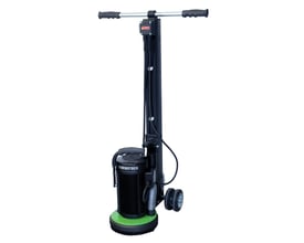 Eibenstock betongulvsliber EBS 235.1 med 2200W motor og 1380 omdr./min, fremstillet af sort metal med grøn bund.