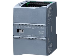 Siemens SIMATIC S7-1200 digital I/O SM 1223 med 8DI AC og 8DO relæ, set fra siden med tydelig mærkning.