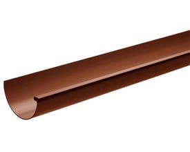 Plastmo plast tagrende nr. 11 i brun farve, 116 mm bred og 69 mm høj. Billedet viser et stykke af tagrenden med hvid baggrund.