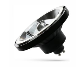 SpectrumLED GU10 LED-spot i AR111-format med sort hus, 10 W og 3000 K, set skråt med reflektor og fatning synlige.
