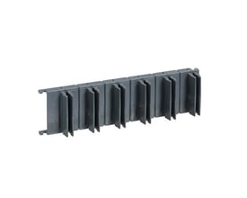 Schneider Electric lamelholder TTA-GH6 i grå PC/ABS plast med plads til 6 lameller, vist på en hvid baggrund.