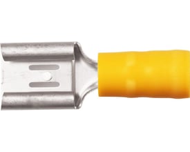 Nærbillede af Elpress A4609FLS isoleret spademuffe, viser den gule PVC-isolering og metalterminalen til 4-6mm² ledere.