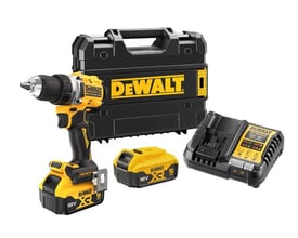 Komplet DeWalt 18V XR boremaskine sæt med 2 stk. 5,0 Ah batterier, oplader og TSTAK kuffert samlet.