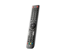 One For All URC 1921 erstatningsfjernbetjening til Sharp TV, vist i en let vinkel for at vise dens design og knaplayout.