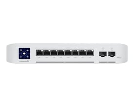 Ubiquiti UniFi Enterprise 8p POE Switch med Layer 3 og 8 x 2.5G PoE+ porte samt 2 x SFP+ uplinks.
