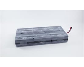 Eaton Easy Battery+ batteripakke C til UPS, 72 V og 9 Ah, med grå batterienheder samlet og ledning med stik.