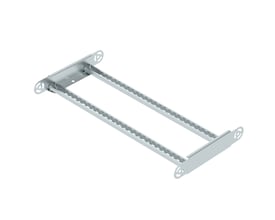 Detalje af OBO Bettermann ledbøjningens galvaniserede overflade og konstruktion med monteringshuller på hver side.