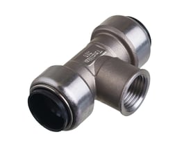 Roth T-stykke i rustfrit stål med 18 mm indstik til Pex, Cu og RF rør samt 1/2" gevind. Passer til målere og ventiler.