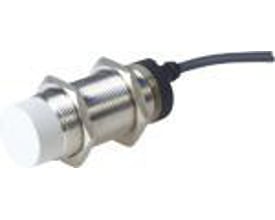 Carlo Gavazzi induktiv Namur-aftaster IA30ELN15UC med M30-gevind og 15 mm tasteafstand, set fra siden med kabel.
