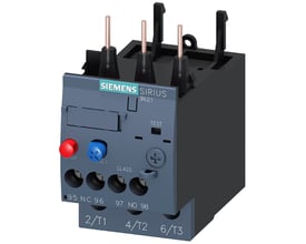 Siemens 3RU21 termorelæ til motorbeskyttelse, 17-22A, vist fra siden med knapper og tilslutningsklemmer.