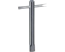 Lauritz Knudsen trekantnøgle i metal, designet til LK drejeafbrydere med IP44-55 kapslingsklasse til brandtryk.