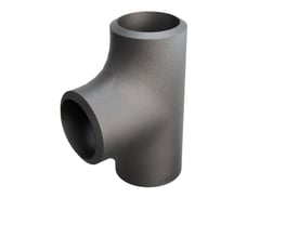 Grå metal tee-fitting med dimensionerne 21,3 x 2 mm, designet til rørføring og overholder EN 10253-2 standard.