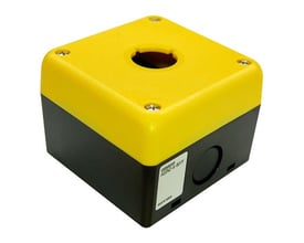 Omron A22NZ-A-B01Y kontrolboks til Ø22 trykknapper i gul og sort plast med synlige skruer.