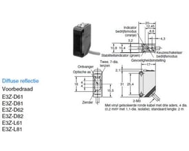 Omron E3Z-D82 fotocellesensor, rektangulært hus med tekniske tegninger og dimensioner.