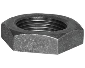 Unico Kontramøtrik muffe med 1" indvendigt gevind, sort, fremstillet i blødstøbt materiale på hvid baggrund.