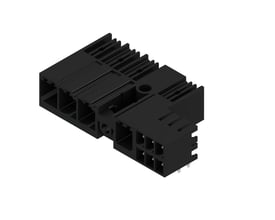 Sort Weidmüller-hybridstik til printmontering med fire poler og 7,62 mm afstand, set skråt fra oven.