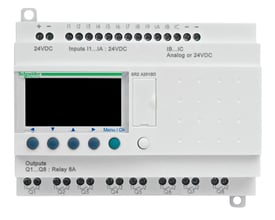 Schneider Electric Zelio 12I/8U intelligent relæ med 12 digitale input og 8 relæ output. Enheden har et sort LCD-display, navigationsknapper og skrueterminaler til tilslutning.