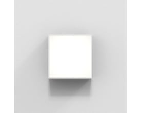 Astro 8023 Kea Square 140 LED væg-/loftlampe i hvid med lysende front monteret på grå væg.