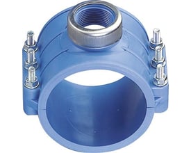 Georg Fischer anboringsbøjle 63 mm x 1" i blå PP med 1" indvendigt gevind og PN16 trykklasse, vist forfra med bolte.