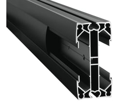 Detaljeret nærbillede af Vogels Connect-it Pole PUC 2927's sorte aluminiumsprofil, der viser den innovative I-formede sektion.