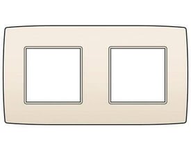 Oversigt over Niko Original ramme til 2 moduler i cream farve, med fokus på dens flade design og rene linjer.