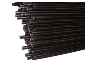 Bundt af fosfaterede og hvirvelstrømstestede hydraulikrør af typen EN10305-4 E235+N i størrelsen 10x2,5 mm, leveret i 6000 mm længder.