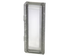 Fibox hængsellåg L08, et 10-modulers hængsellåg fremstillet af klar polycarbonat med dimensionerne 78x200x25 mm.