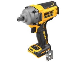 DeWalt DCF892N-XJ 18 V XR-slagnøgle med 1/2-tommes firkant og kompakt gul-sort hus, set skråt forfra.