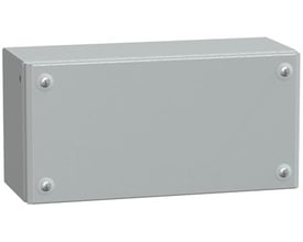Schneider Electric klemkasse i grå RAL 7035 lakeret stål, 150 x 300 x 120 mm, med fire synlige skruer på fronten.
