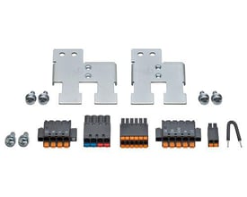 Siemens Sinamics S210 udskiftningsstik kit med to monteringsbeslag, skruer, fem stik og en sort kabelklemme.
