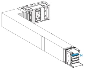 Schneider Electric Canalis KSA630DLL41F 630A flad vinkel med bøjning på 300 x 700-1200 mm, vist fra oven og siden.