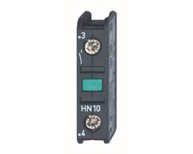 MTO Electric hjælpekontakt til K3-serien set skråt forfra med grønt felt og to synlige skrueterminaler.
