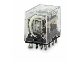 Omron LY4 relæ med 14 ben og 4PDT funktion, 10A, 100/110 VAC, vist med transparent kappe og stikben i klar belysning.