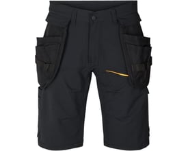 Kansas Evolve 132074 arbejdsshorts i sort med mange praktiske lommer og gul detalje ved den ene lynlås.