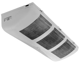 Fordamper MRE 100 C med skråt, lyst kabinet og synlige lameller, beregnet til rum på -20 °C og med kapacitet på 0,69 kW.