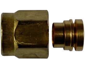 Serto RED messing omløber og klemmering, reduceret fra 15 til 12 mm. Produktet er vist med de to dele adskilt på en hvid baggrund.
