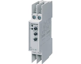 Siemens multifunktionstimer 12-230V, model 5TT3 185, med tre drejeknapper til tidsindstilling og skrueterminaler på toppen.